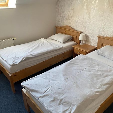 Penzion Beseda Bratronice Eksteriør billede